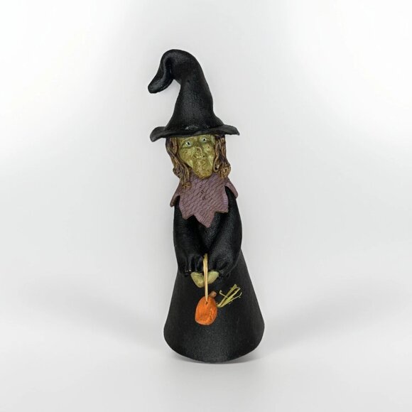 Vintage D. Hayes Pottery Witch Pumpkin Figurine 8" 1970s Textured Halloween Deco - Picture 1 of 8